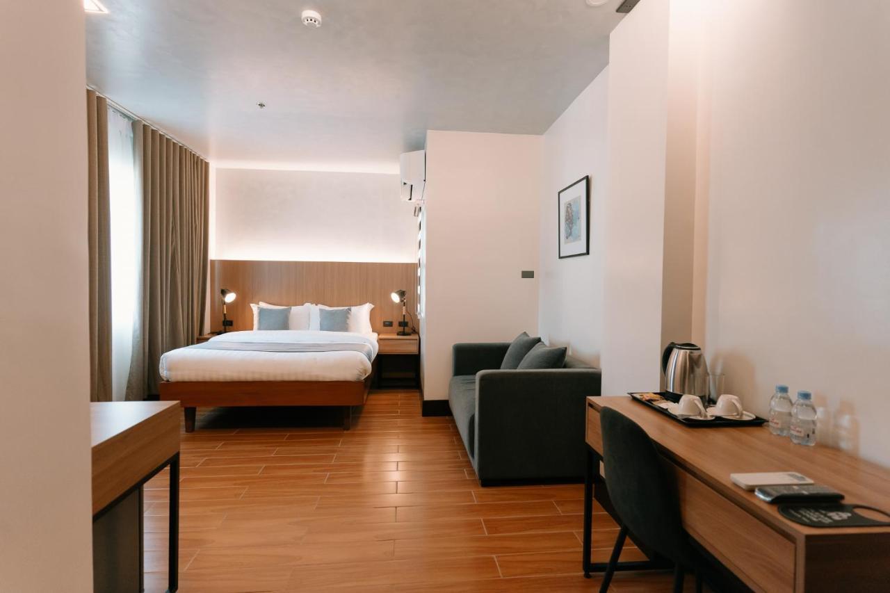 El Sancho Hotel Naga  Bagian luar foto