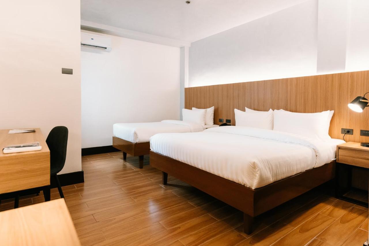 El Sancho Hotel Naga  Bagian luar foto